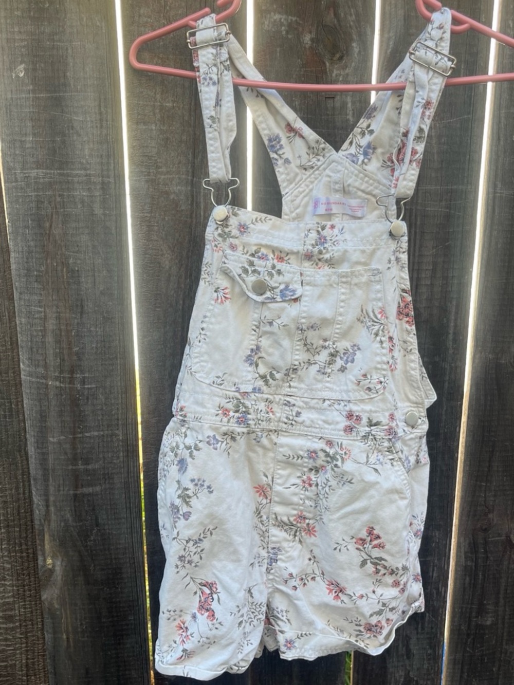 No Boundaries White Floral Girls' Short Overalls